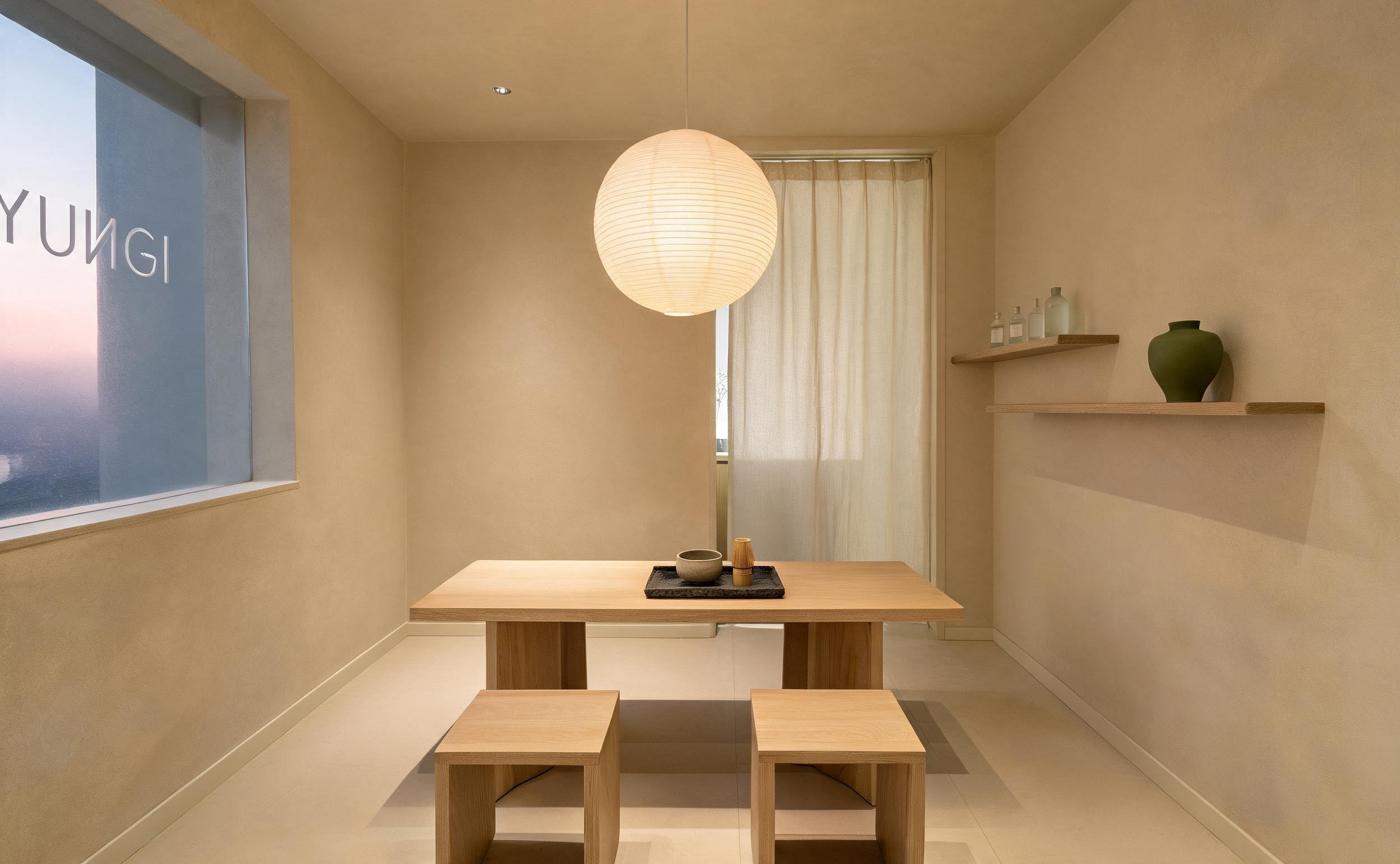 L'accueil et la table à thé